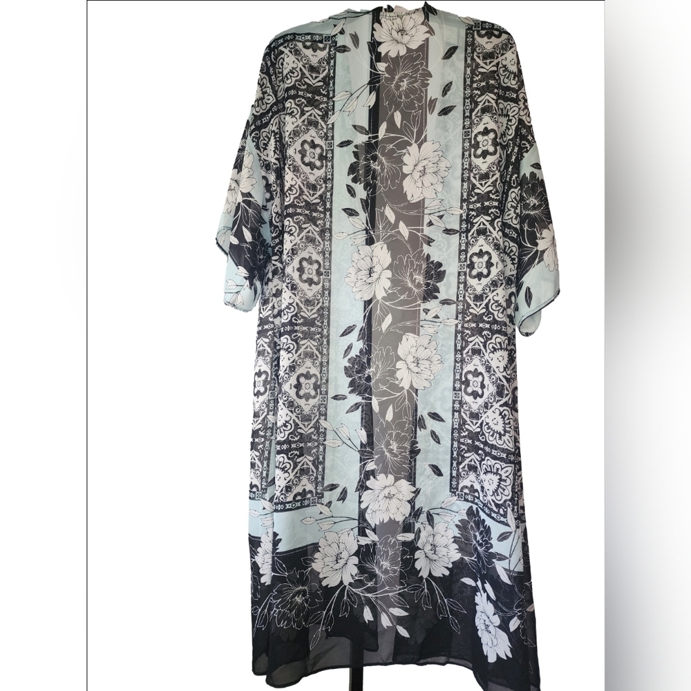 Long Kimino, Size 18/20. White, Black and Light Blue/Teal. Sheer - Picture 2 of 4